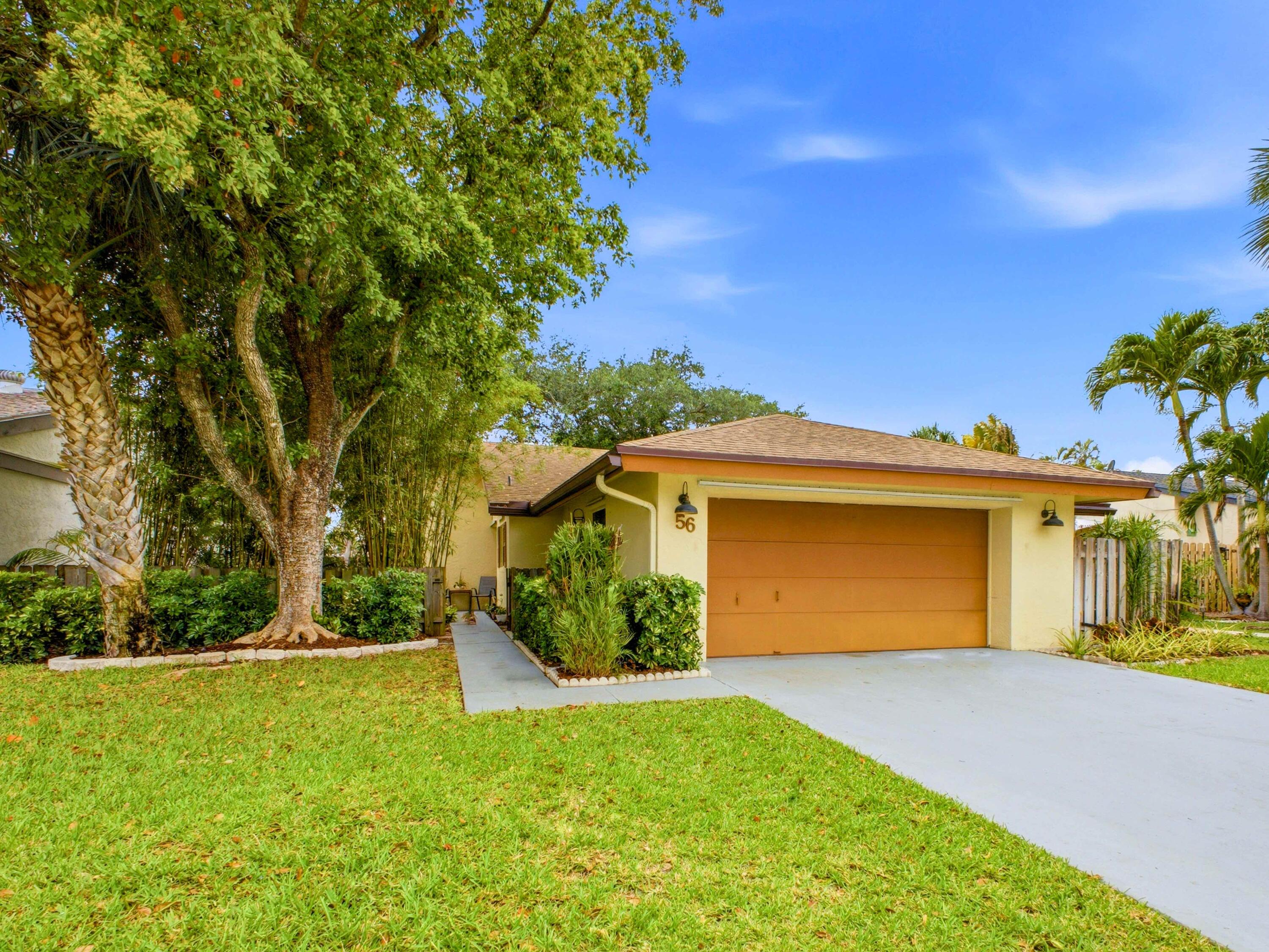56 Baytree Circle Boynton Beach, FL 33436 - Photo 41 of 41 Front