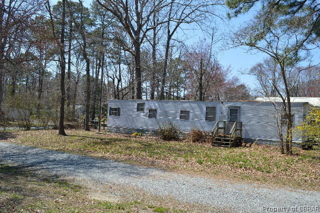 19 Clifton Street Reedville, VA 22539 - Photo 5 of 6