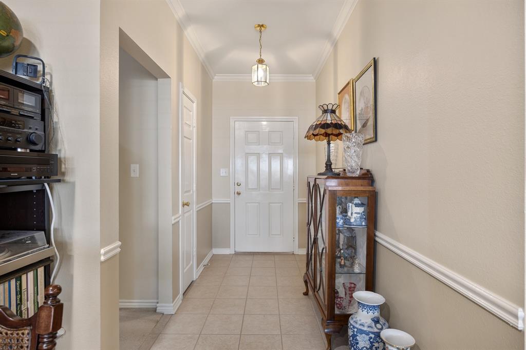 1521 Rice Road, Unit L104 Tyler, TX 75703 - Photo 4 of 29