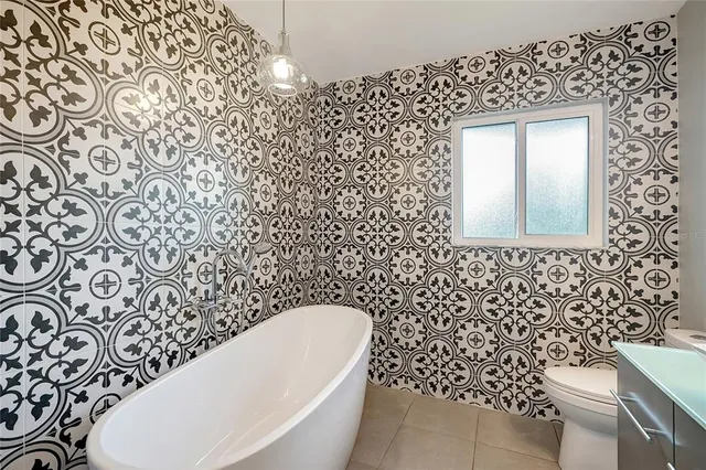 $635,000 | 1710 Brentwood Drive, Clearwater, FL 33756