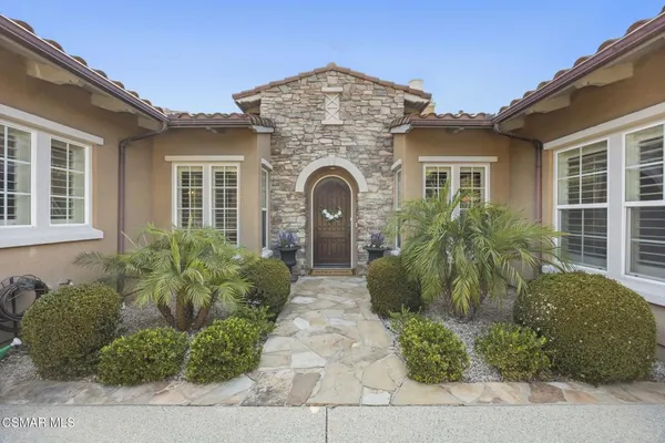 $2,895,000 | 4988 Read Road, Thousand Oaks, CA 93021