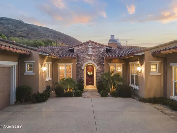 $2,895,000 | 4988 Read Road, Thousand Oaks, CA 93021