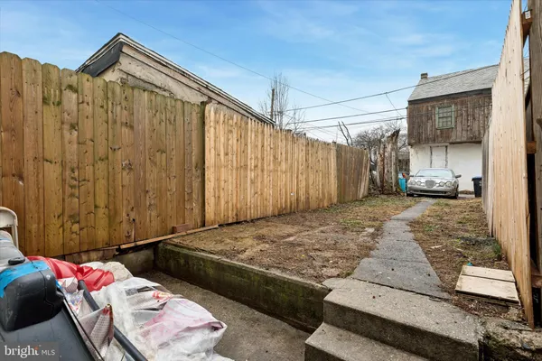$180,000 | 625 Corson Street, Norristown, PA 19401