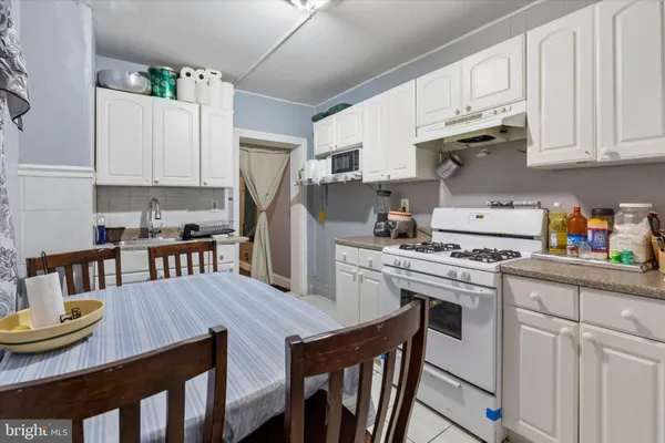 $180,000 | 625 Corson Street, Norristown, PA 19401