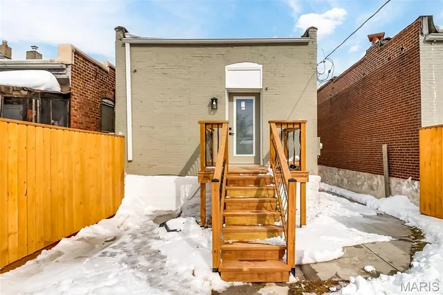 $149,900 | 408 Fassen Street, St. Louis, MO 63111