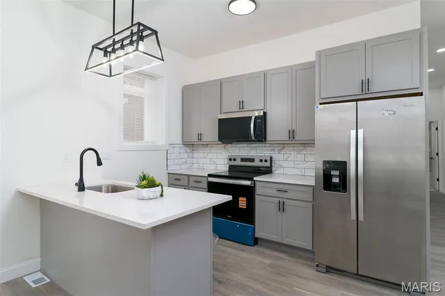 $149,900 | 408 Fassen Street, St. Louis, MO 63111