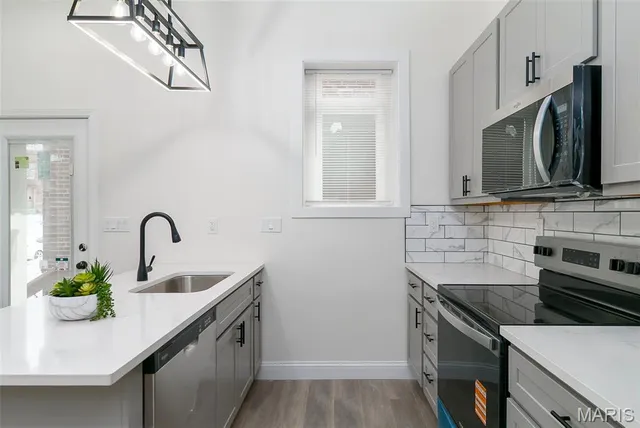 $149,900 | 408 Fassen Street, St. Louis, MO 63111