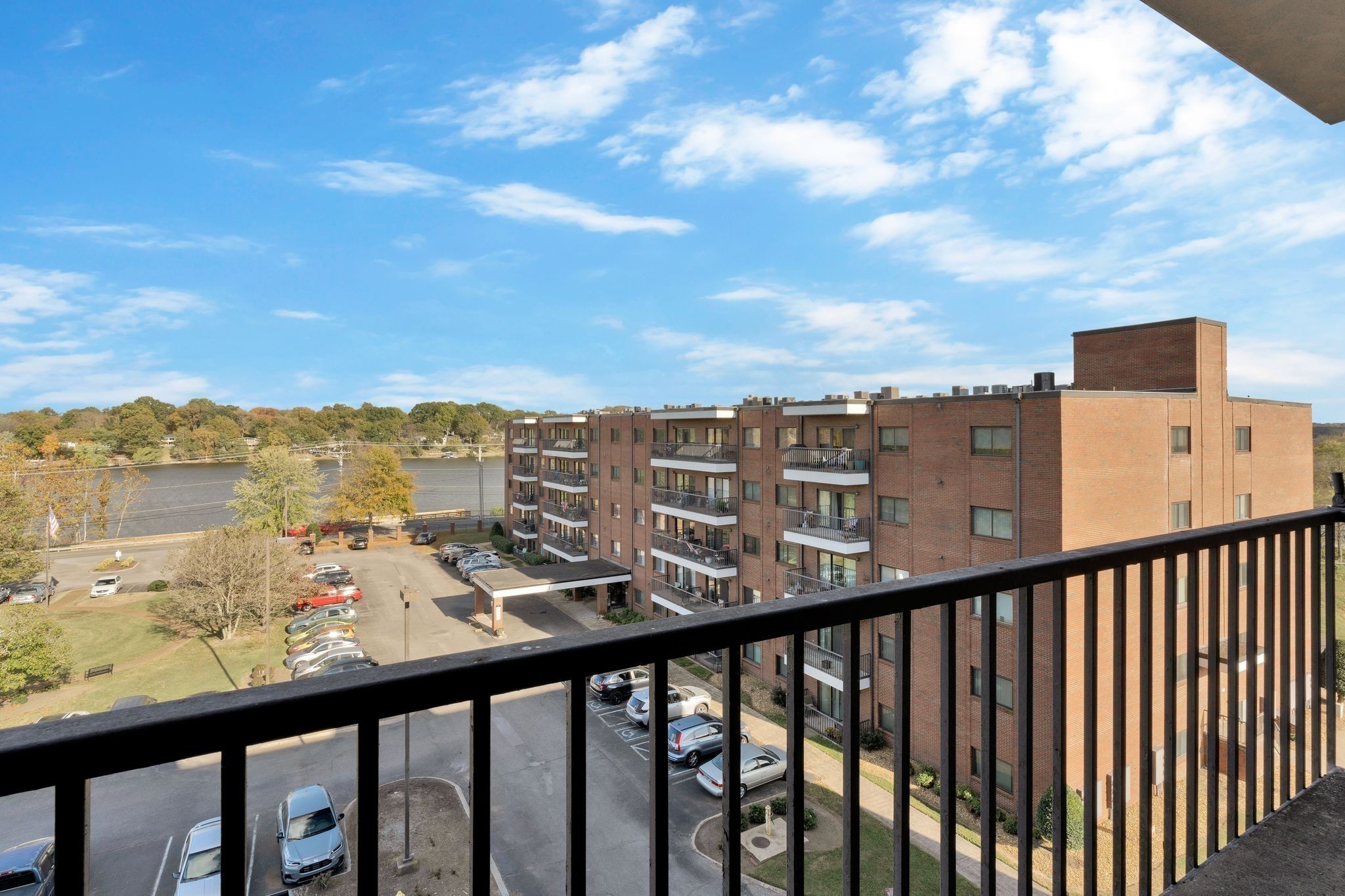 200 Sanders Ferry Road, Unit 2504 Hendersonville, TN 37075 - Photo 2 of 29 Gallery Image 2