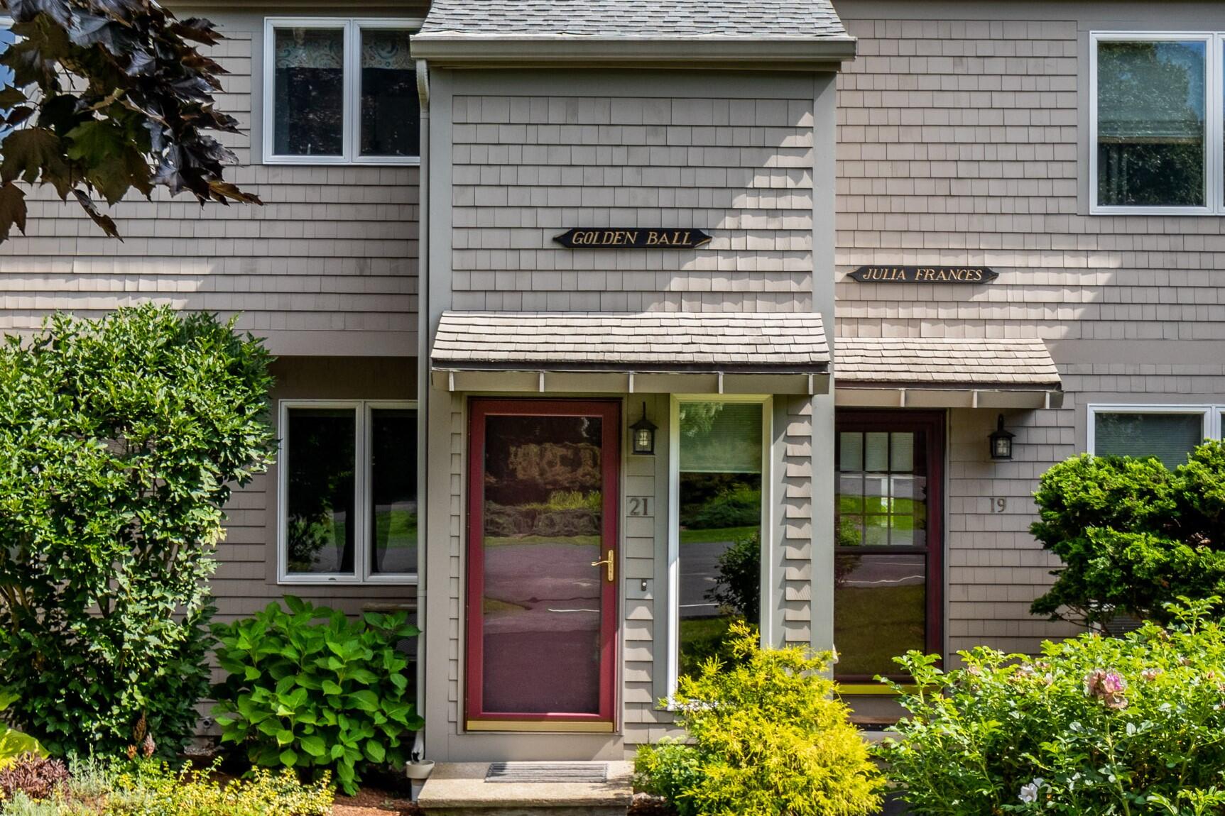 21 Port View Lane, Unit 11 Kennebunk, ME 04043 - Photo 2 of 55 1