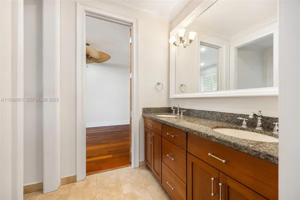 $3,500,000 | 4065 Battersea Road, Coconut Grove, FL 33133