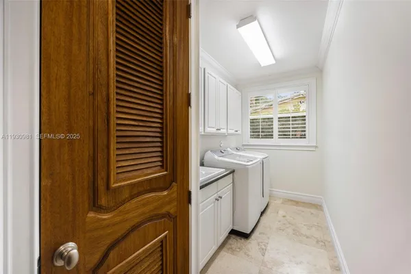 $3,500,000 | 4065 Battersea Road, Coconut Grove, FL 33133