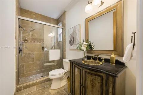 $3,600,000 | 4065 Battersea Road, Coconut Grove, FL 33133