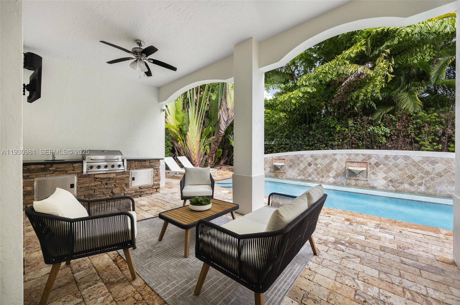 4065 Battersea Road Coconut Grove, FL 33133 - Photo 32 of 40