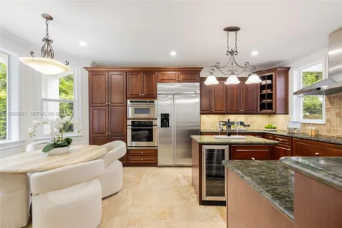 $3,600,000 | 4065 Battersea Road, Coconut Grove, FL 33133