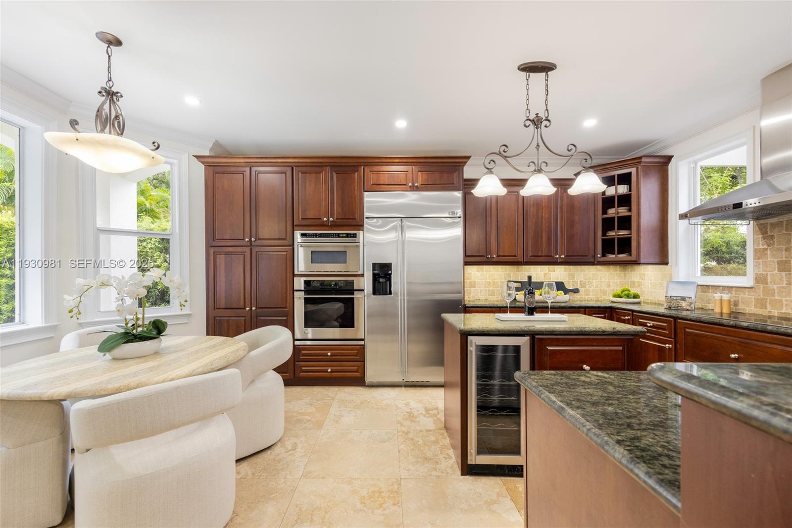 4065 Battersea Road Coconut Grove, FL 33133 - Photo 7 of 40