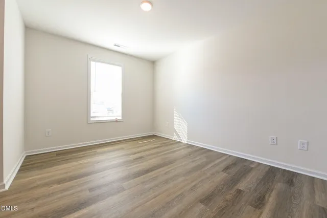 $319,950 | 101 Twin Pnes Court, Unit (LOT 65), La Grange, NC 28551