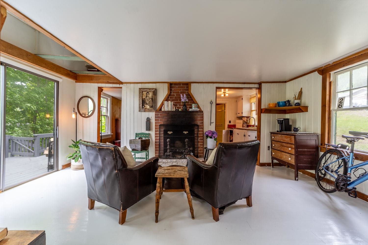 26 Don Gerry Road Bristol, NH 03222 - Photo 4 of 40