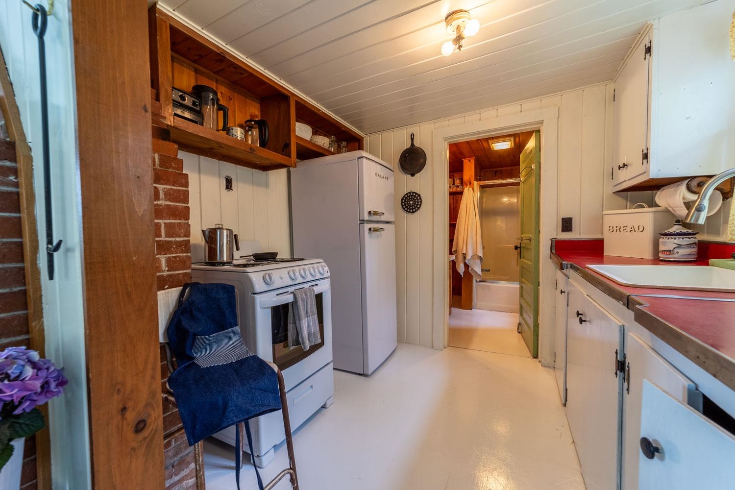 26 Don Gerry Road Bristol, NH 03222 - Photo 10 of 40