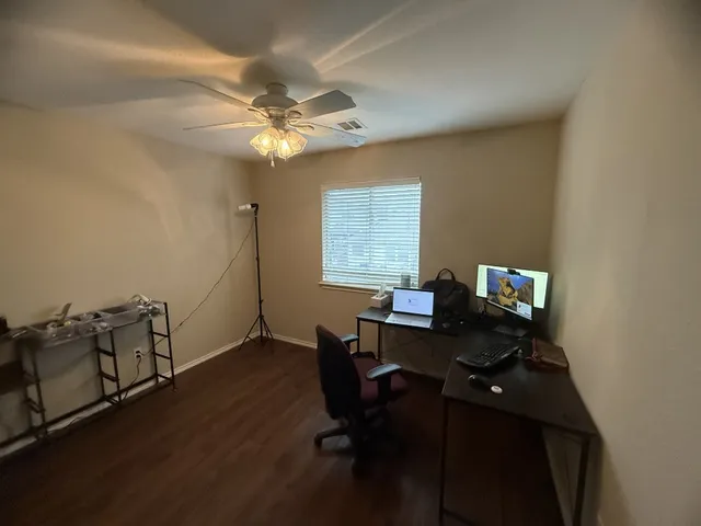 $2,100 | 11100 Shallow Water Road, Austin, TX 78717