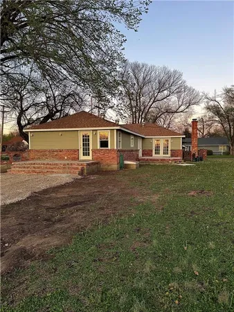 $135,000 | 634 North Oak Street, Iola, KS 66749