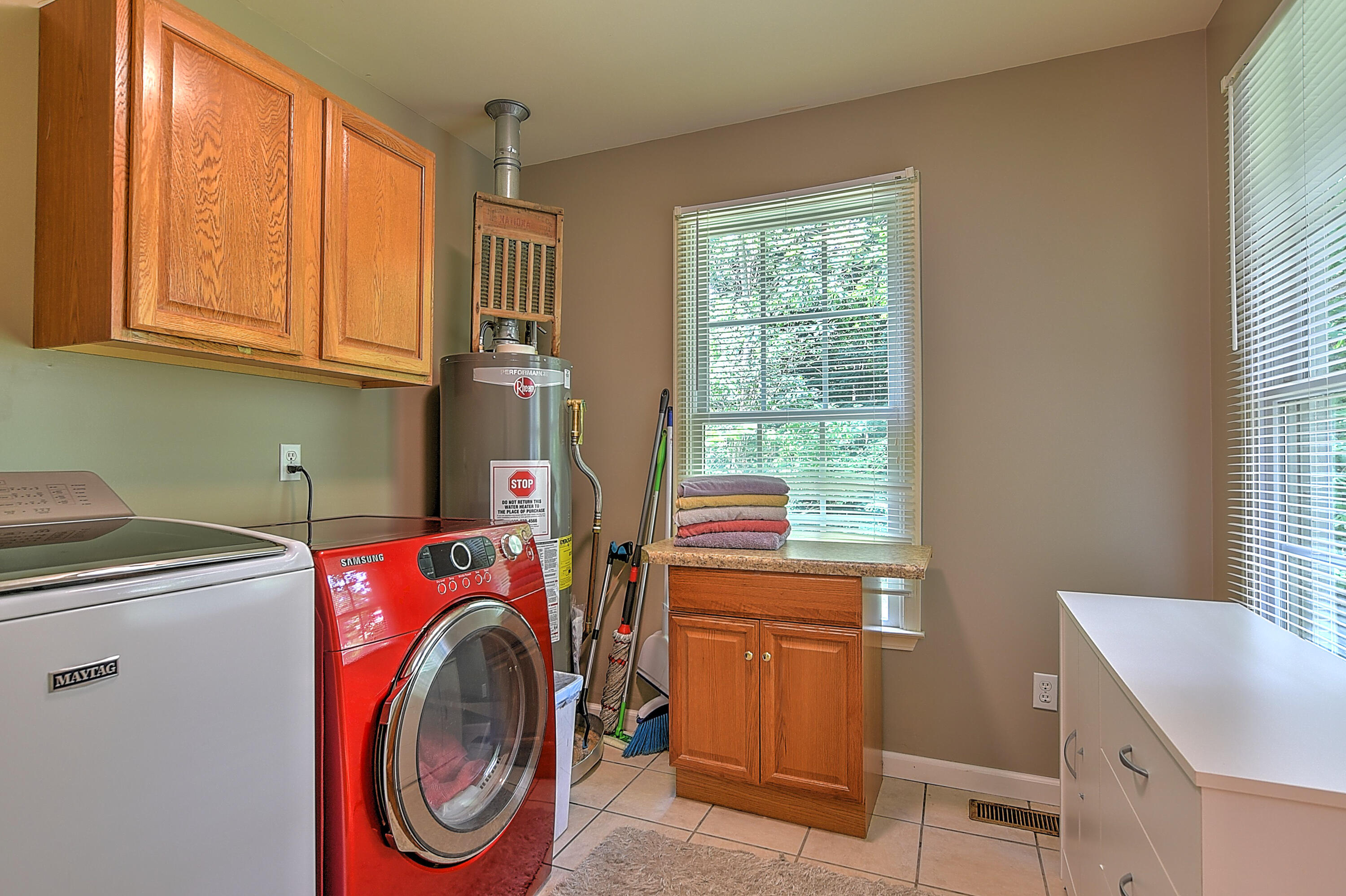 4209 Rustic Way Kingsport, TN 37664 - Photo 10 of 48 4209 RUSTIC WAY-10