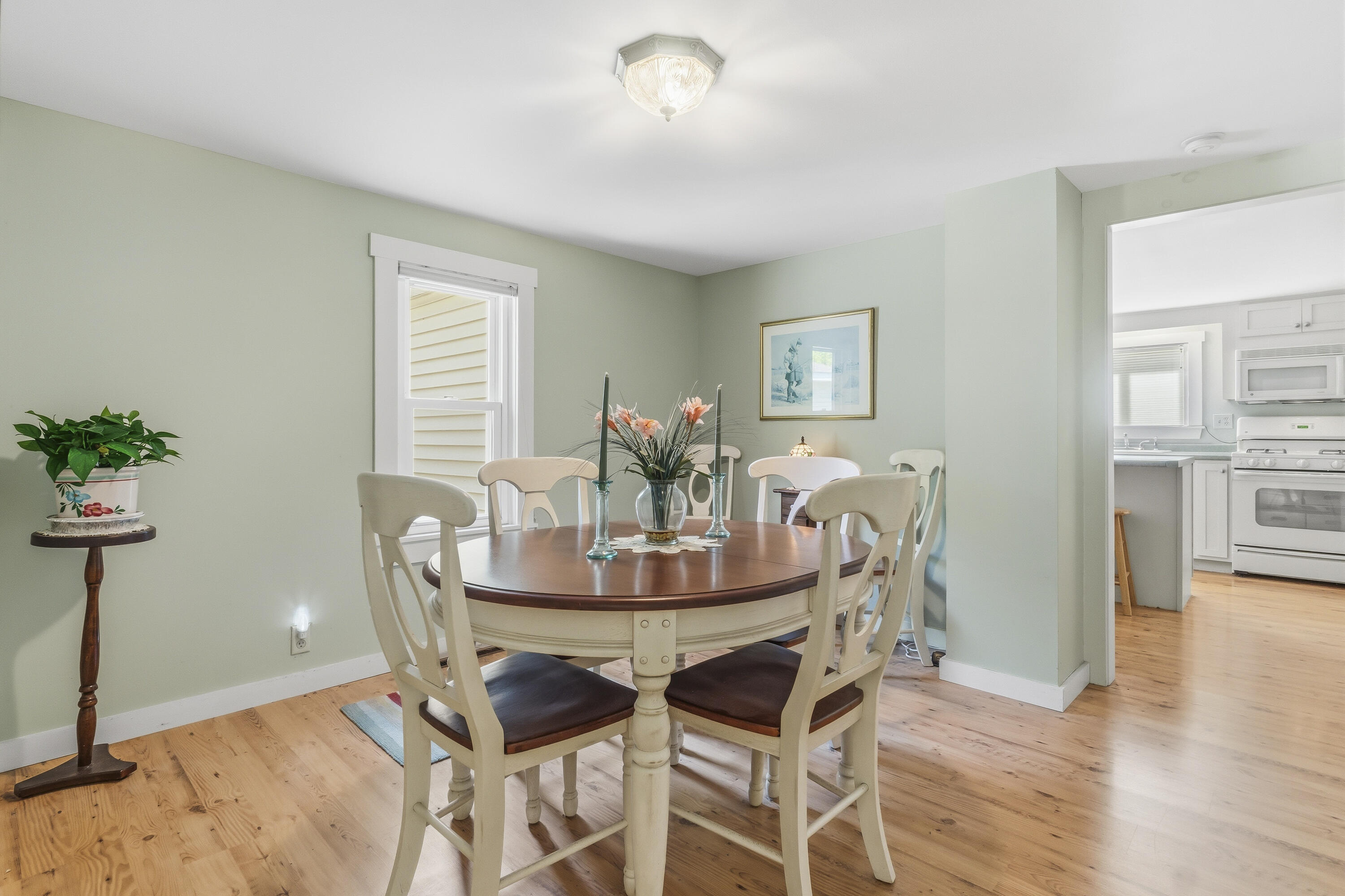761 Gardiner Road Wiscasset, ME 04578 - Photo 16 of 56 761 Gardiner Rd_115