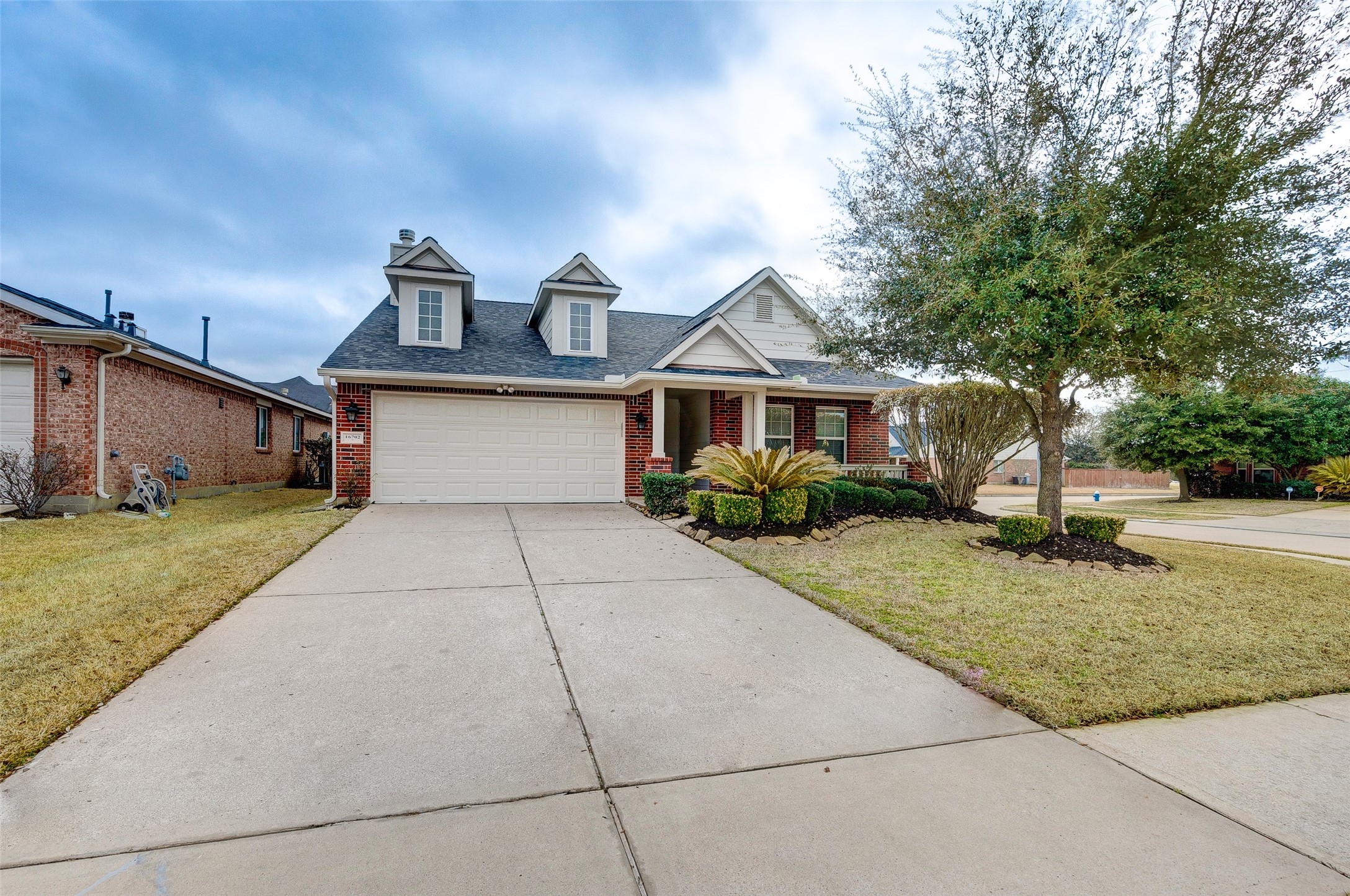 16702 Grove Trail Lane Spring, TX 77379 - Photo 2 of 44