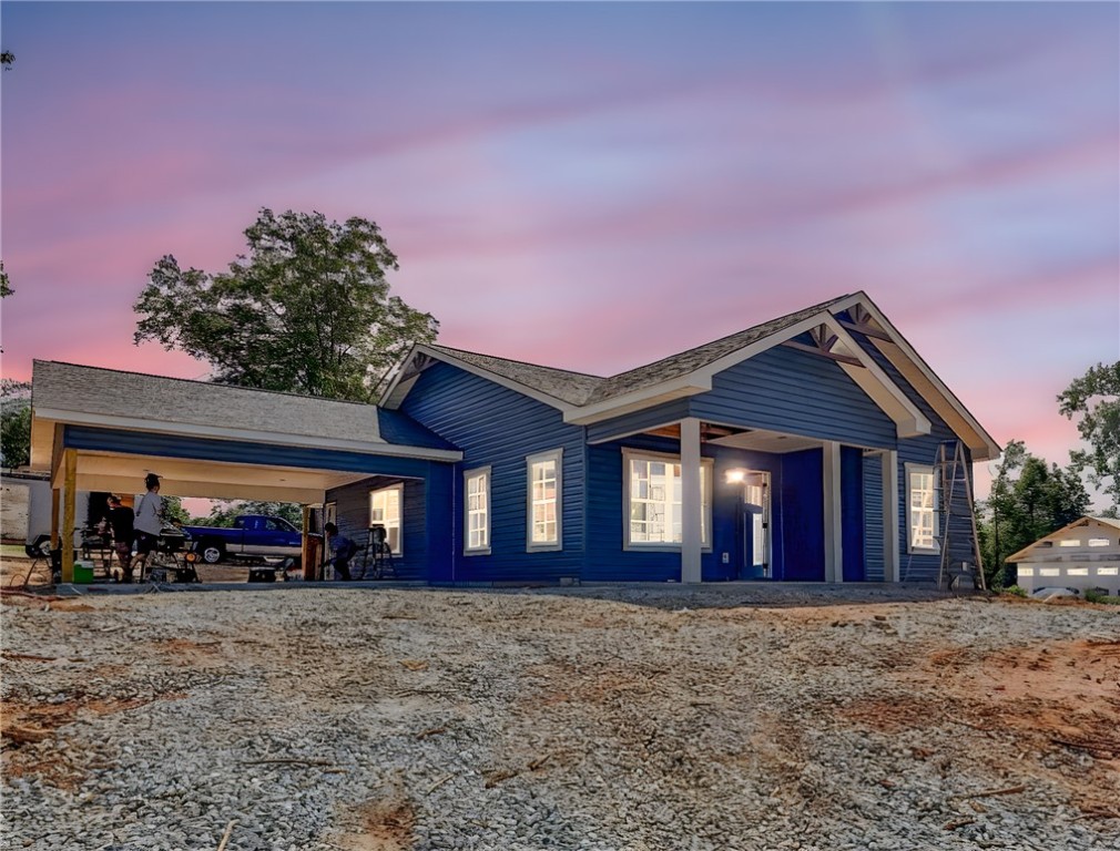 607 South Walnut Street Seneca, SC 29678 - Photo 1 of 40 Gallery Image 1