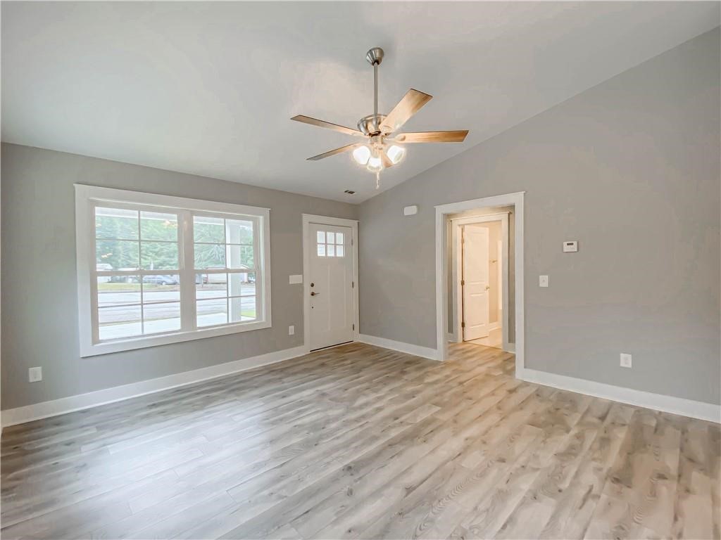 607 South Walnut Street Seneca, SC 29678 - Photo 10 of 40 Gallery Image 10