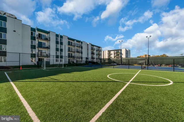 a view of a basketball court