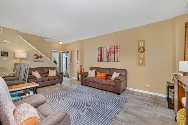 $259,800 | 1047 Heron Circle, Joliet, IL 60431