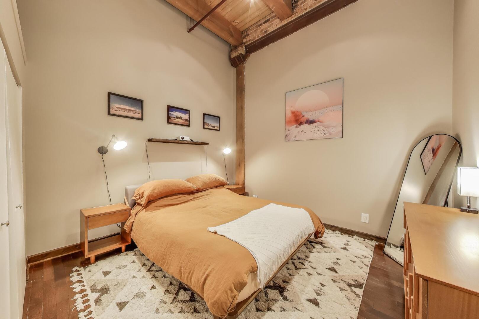 1733 West Irving Park Road, Unit 215 Chicago, IL 60613 - Photo 9 of 28