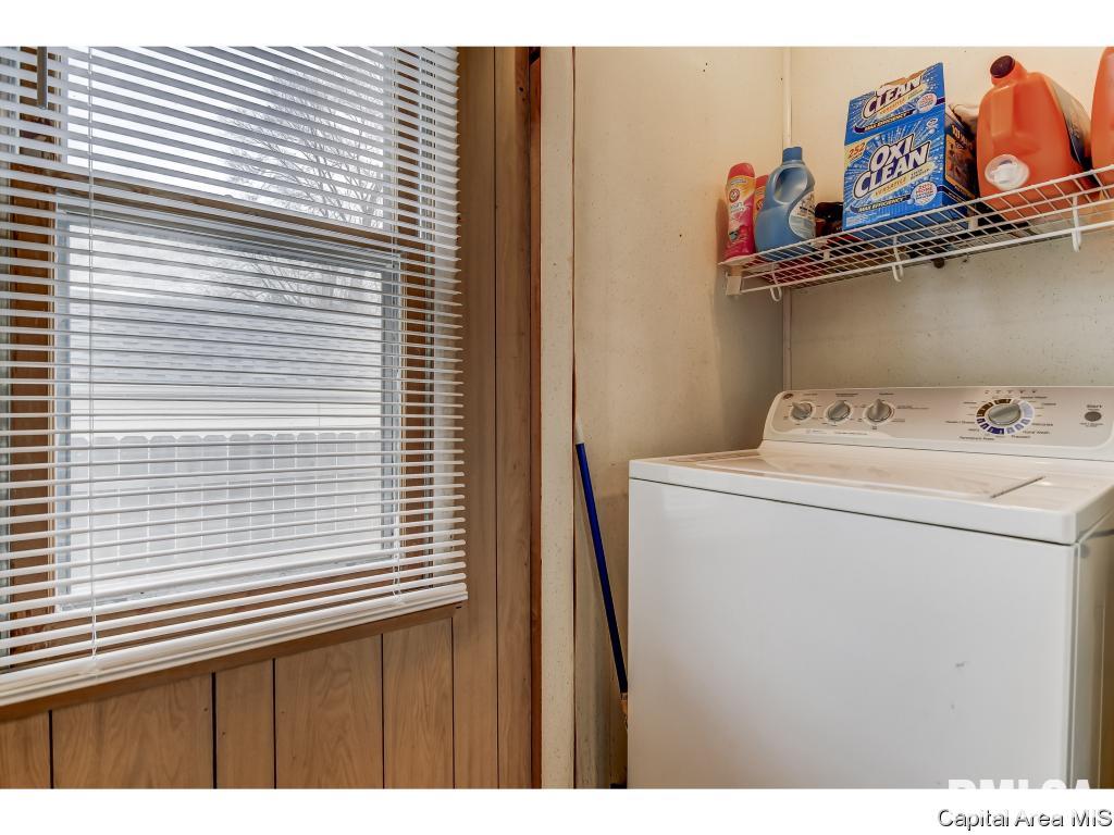 2907 Fox Bridge Road Springfield, IL 62703 - Photo 32 of 35