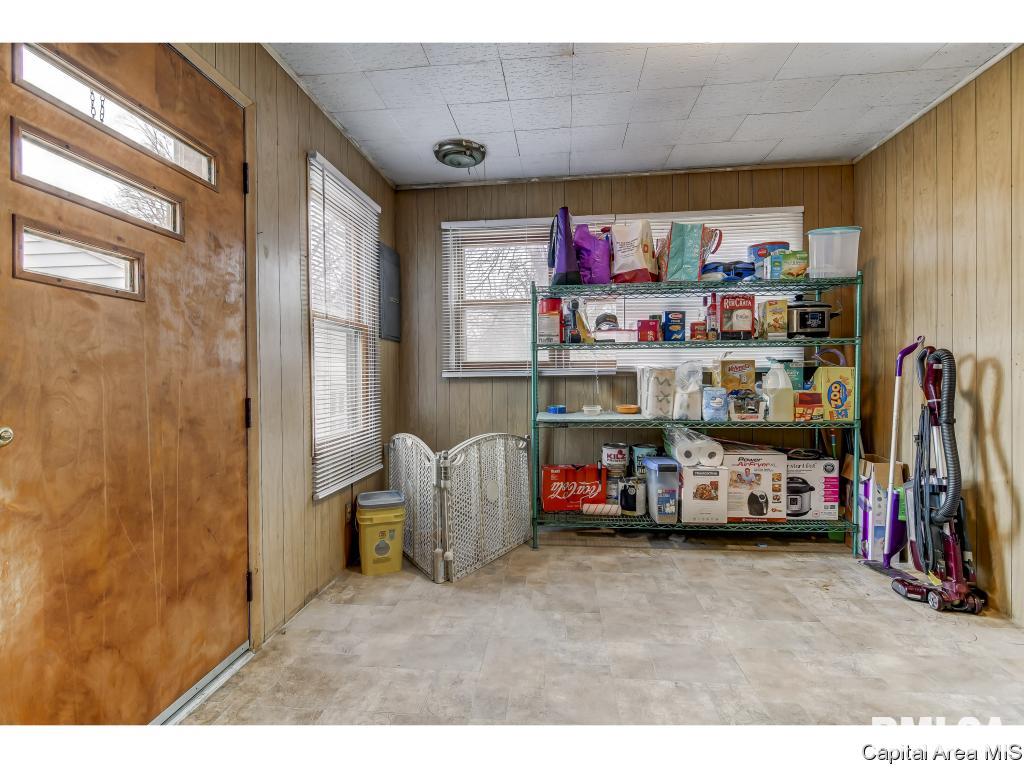 2907 Fox Bridge Road Springfield, IL 62703 - Photo 33 of 35
