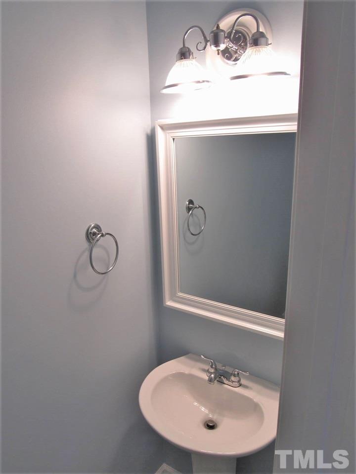 8604 Hawksmoor Drive Raleigh, NC 27615 - Photo 15 of 29 Gallery Image 15