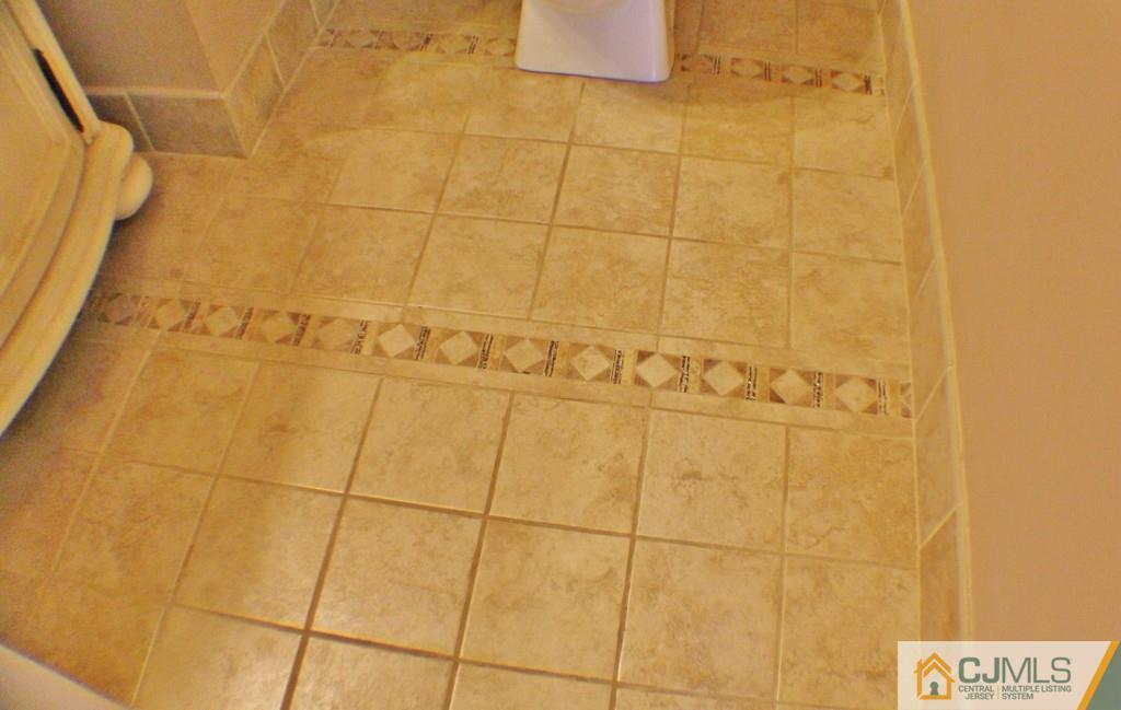 53 Renaissance Lane New Brunswick, NJ 08901 - Photo 16 of 25 Gallery Image 16