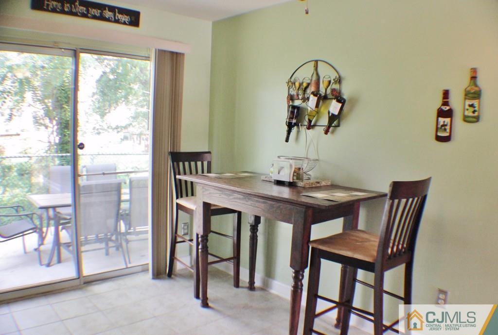 53 Renaissance Lane New Brunswick, NJ 08901 - Photo 6 of 25 Gallery Image 6