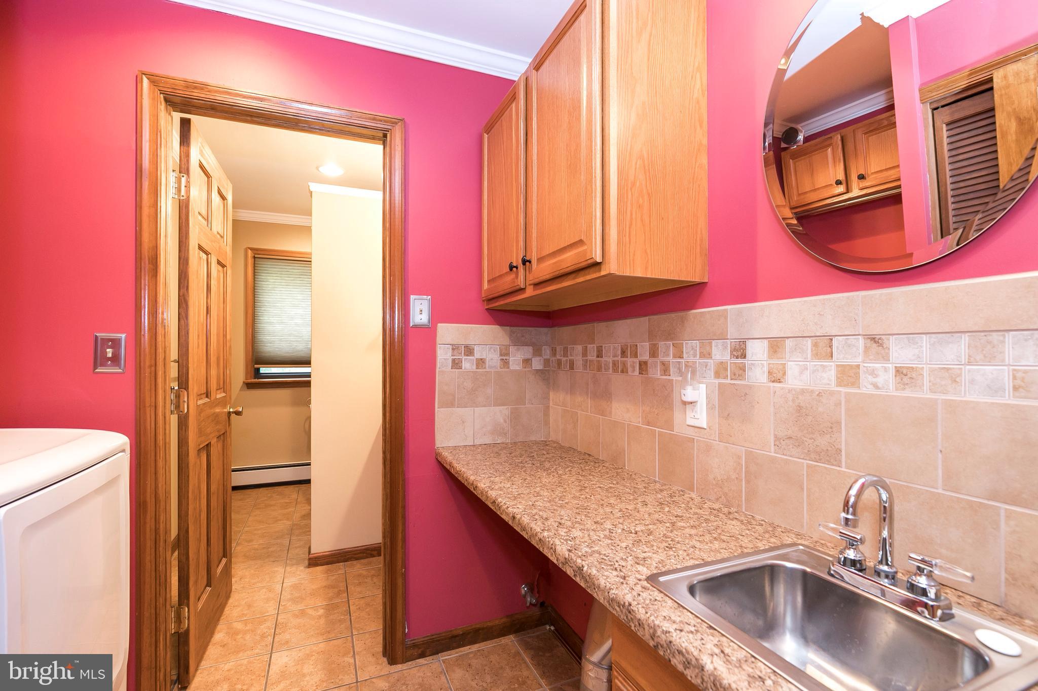 715 Country Club Road Phoenixville, PA 19460 - Photo 11 of 30 Main Floor Laundry