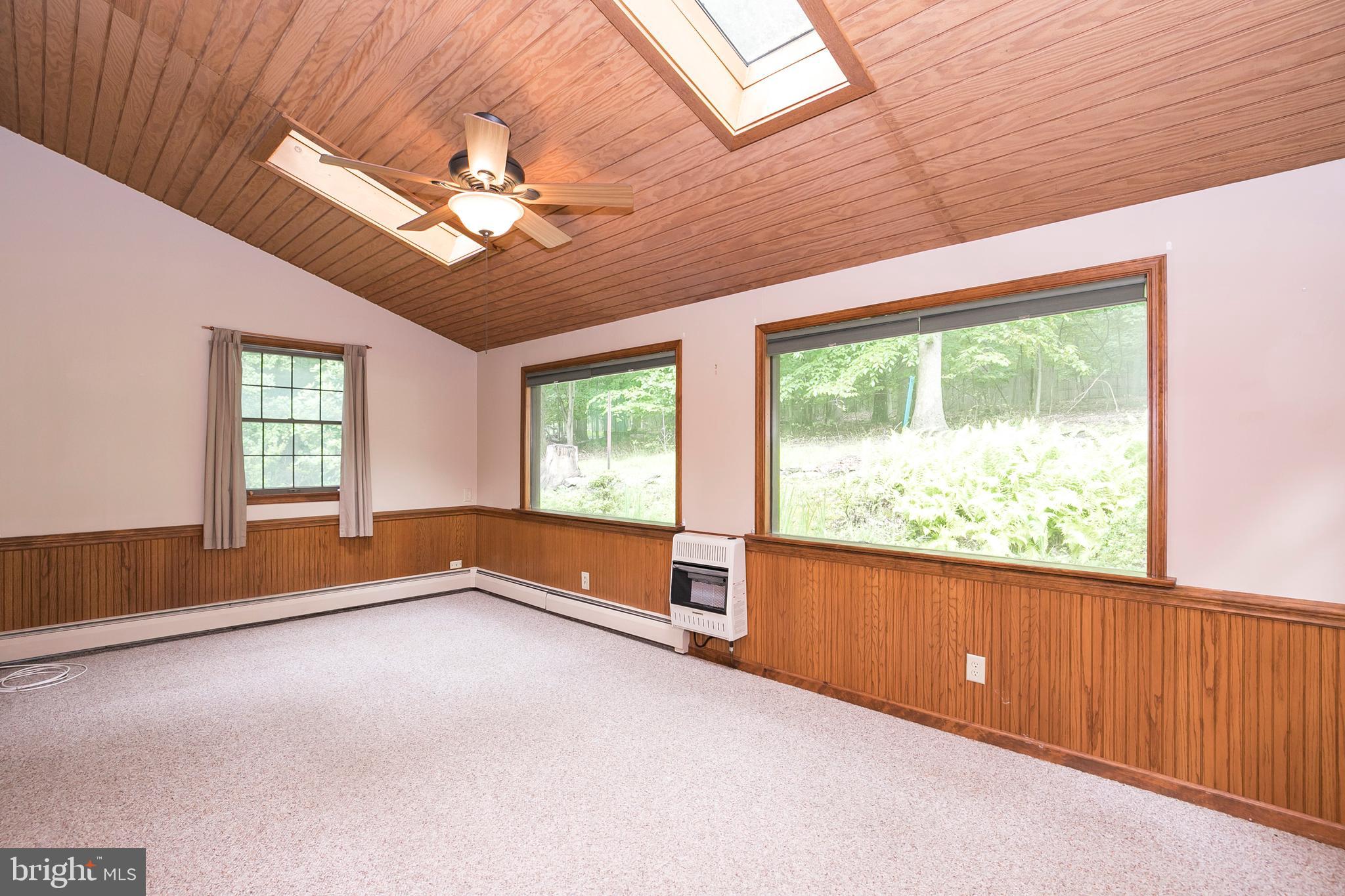 715 Country Club Road Phoenixville, PA 19460 - Photo 13 of 30 Main Floor Den or Bedroom