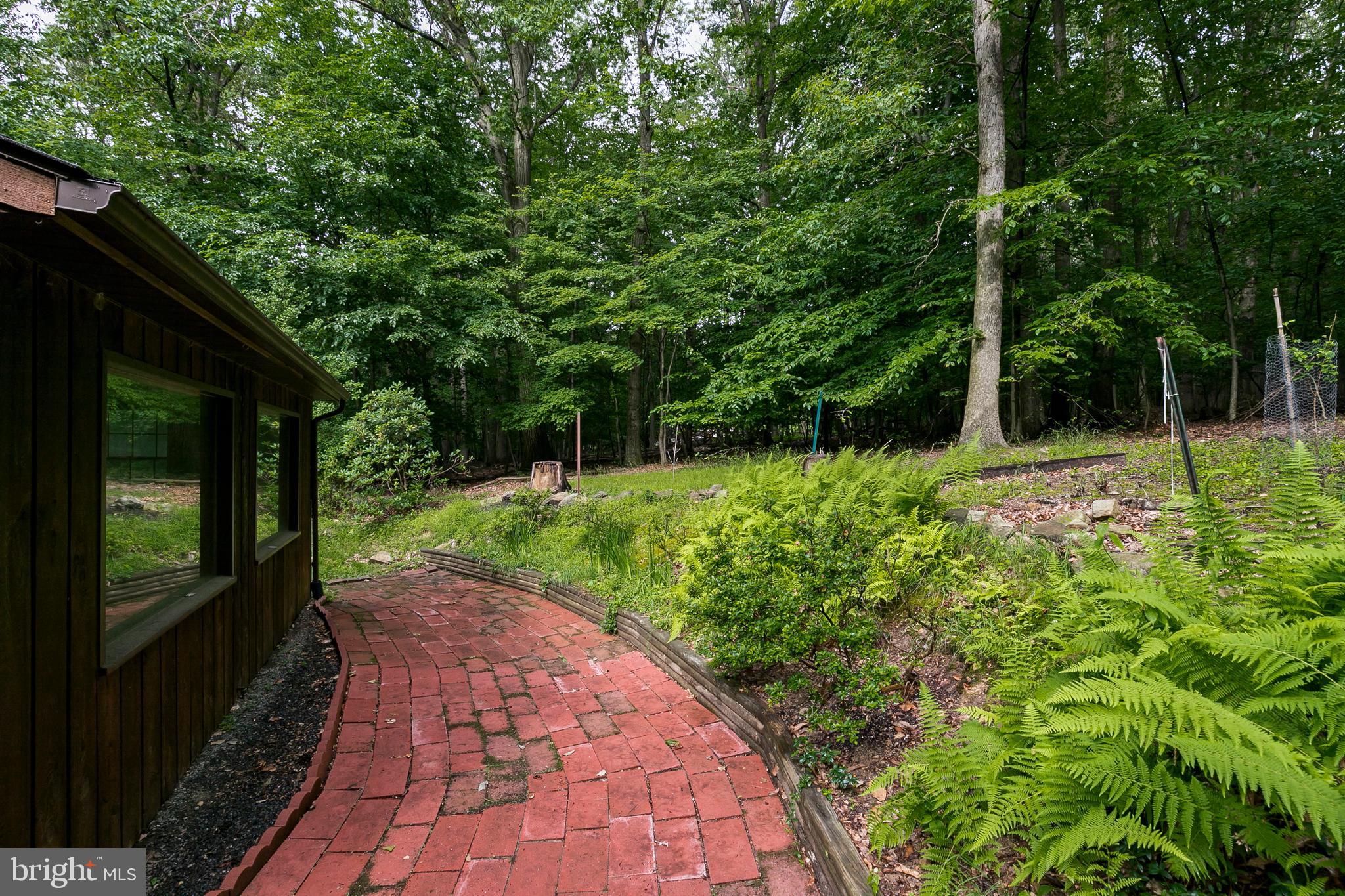 715 Country Club Road Phoenixville, PA 19460 - Photo 27 of 30 Gallery Image 27