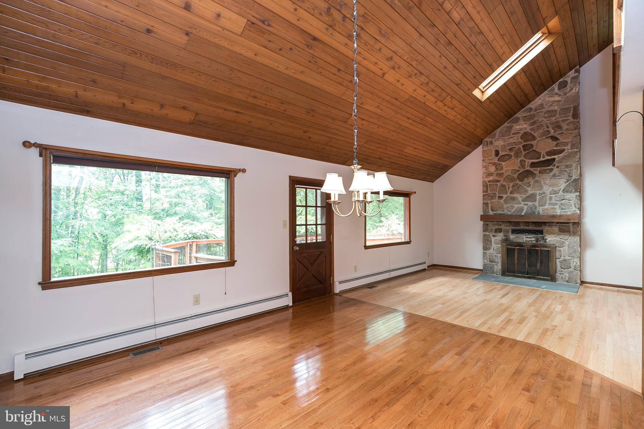 715 Country Club Road Phoenixville, PA 19460 - Photo 6 of 30 Gallery Image 6