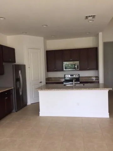 $3,600 | 176 Southwest 127th Terrace, Plantation, FL 33325