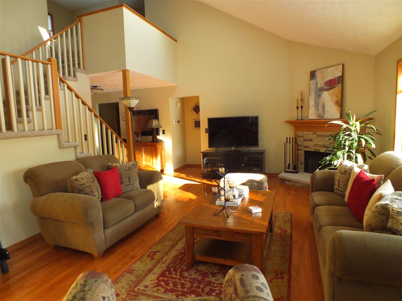 3612 Lone Lookout Road Traverse City, MI 49686 - Photo 2 of 27 1811433-1.JPG