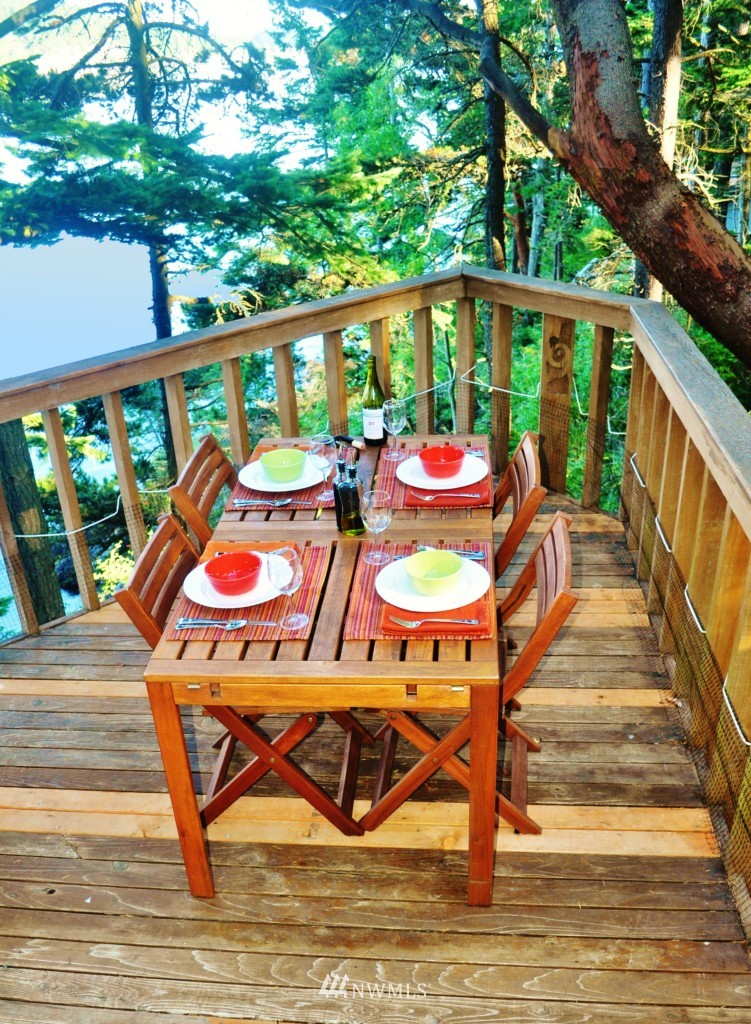 157 Ferry Road Lopez Island, WA 98261 - Photo 7 of 22