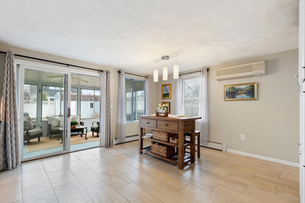 3 Breezy Point Road Gloucester, MA 01930 - Photo 14 of 40