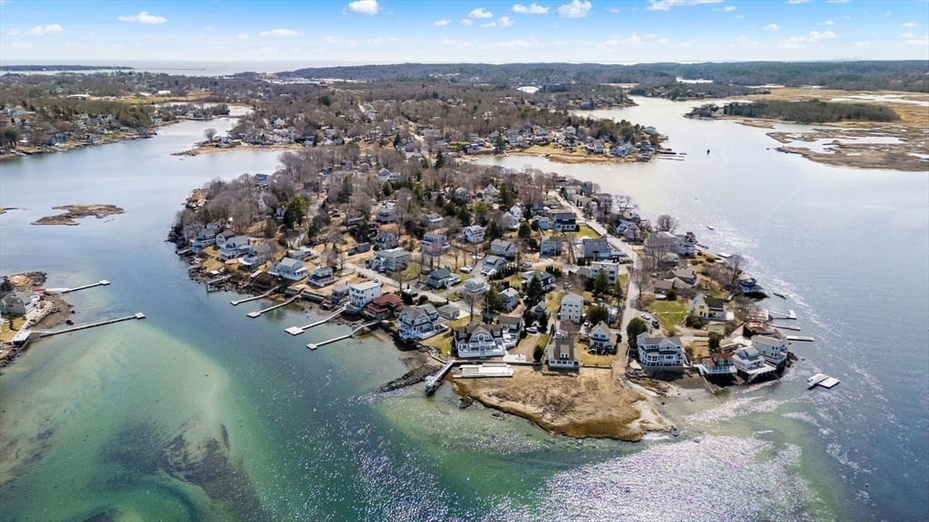 3 Breezy Point Road Gloucester, MA 01930 - Photo 36 of 40