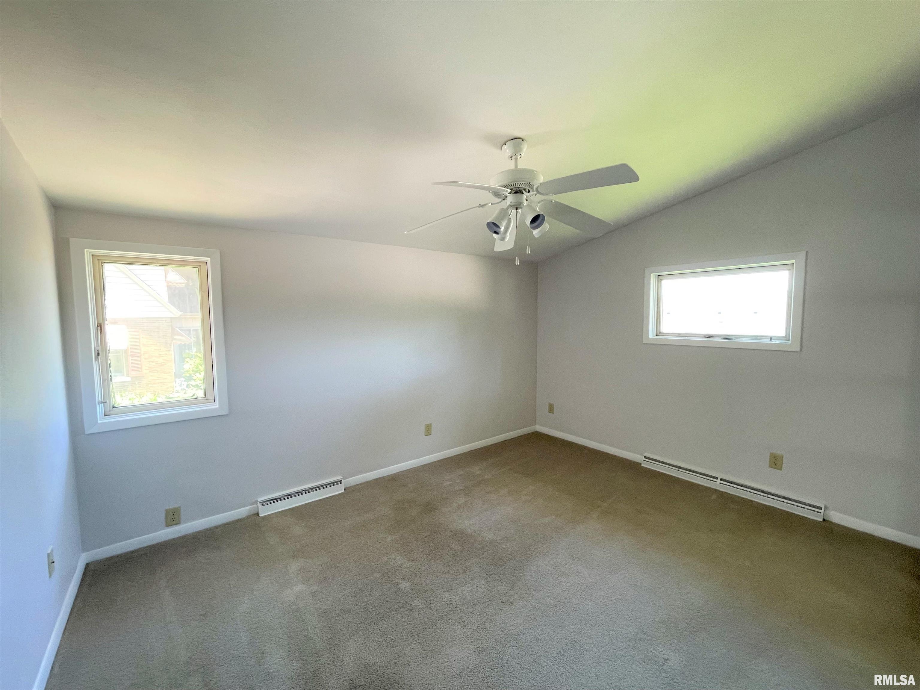 1121 Cherry Road Springfield, IL 62704 - Photo 21 of 28 Gallery Image 21