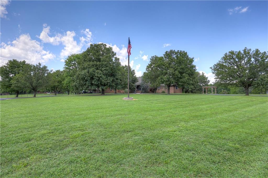 1426 East State Line Road Baxter Springs, KS 66713 - Photo 8 of 71