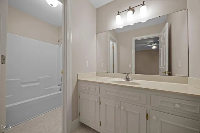 $995,000 | 6216 Acorn Ridge Trail, Hillsborough, NC 27278