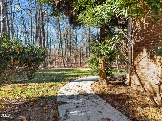 $995,000 | 6216 Acorn Ridge Trail, Hillsborough, NC 27278